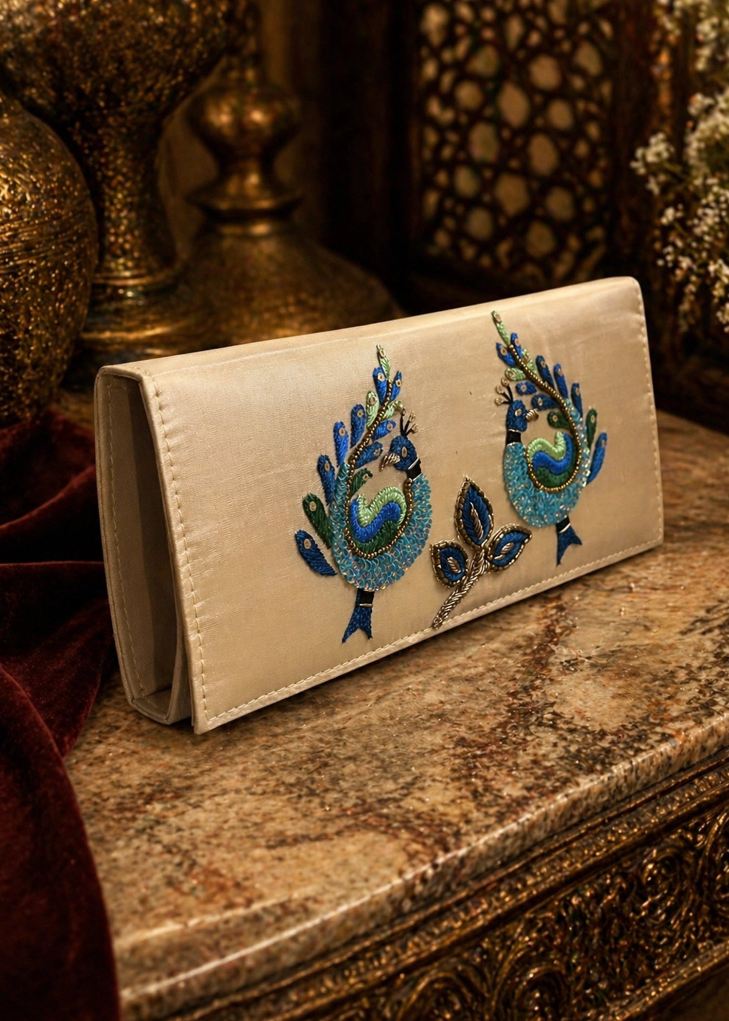 Morni Clutch