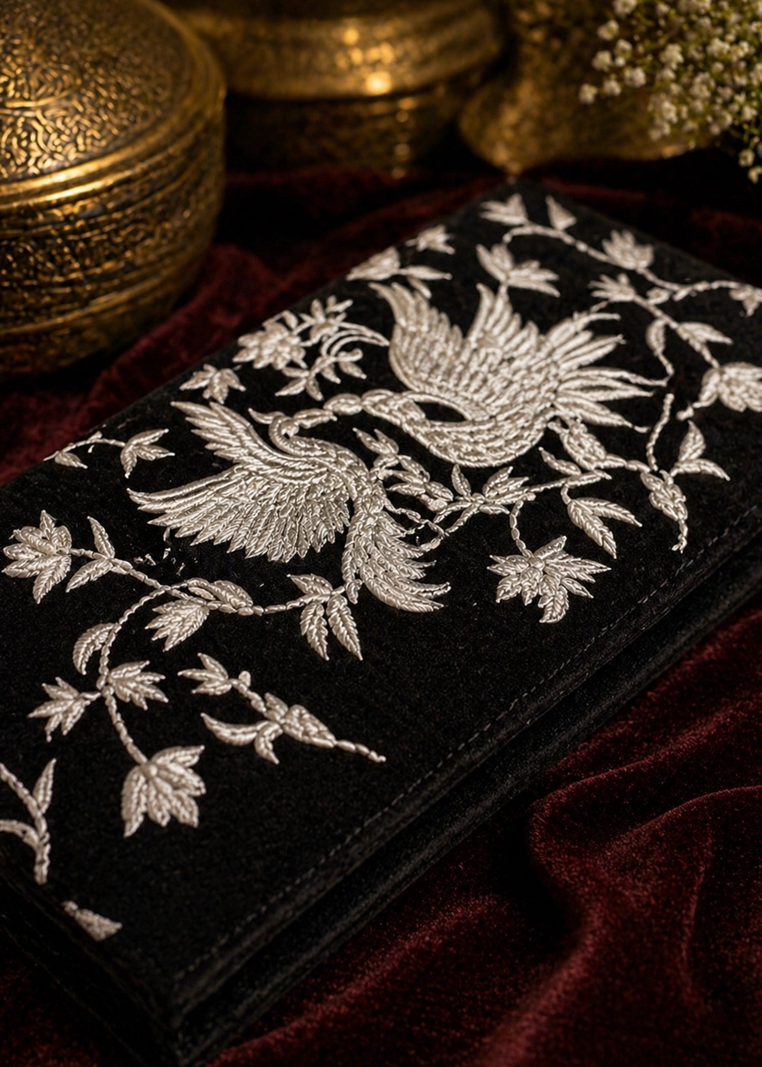 Parsi Gara Clutch