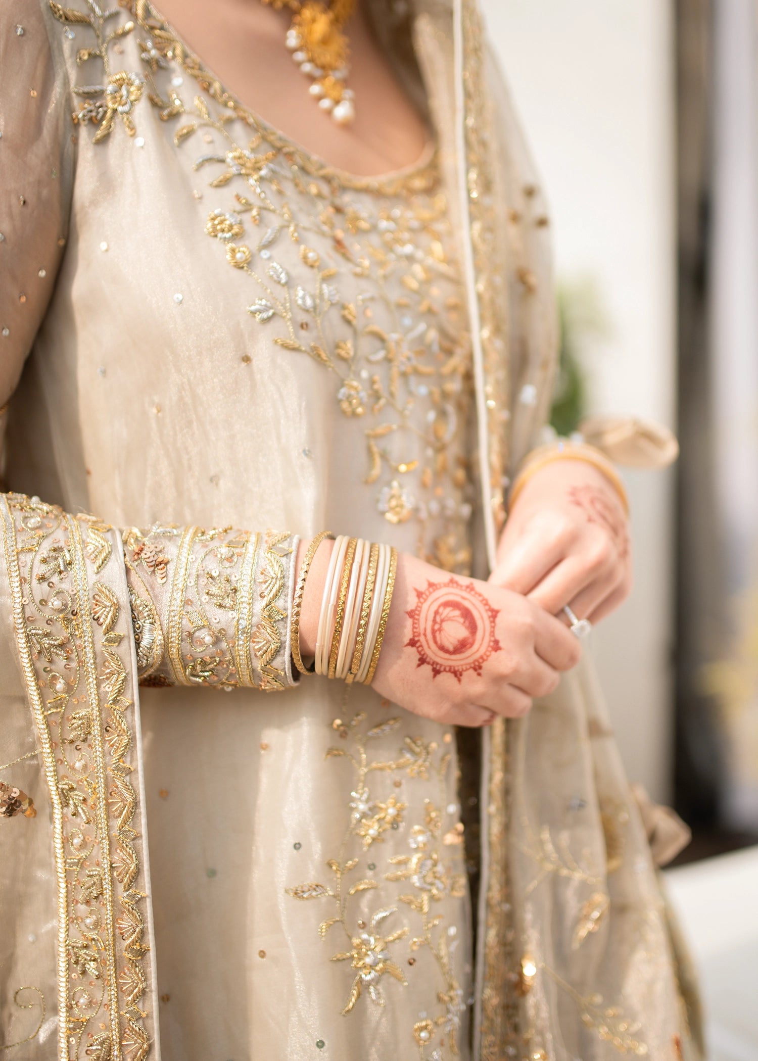 Noor-e-Zar