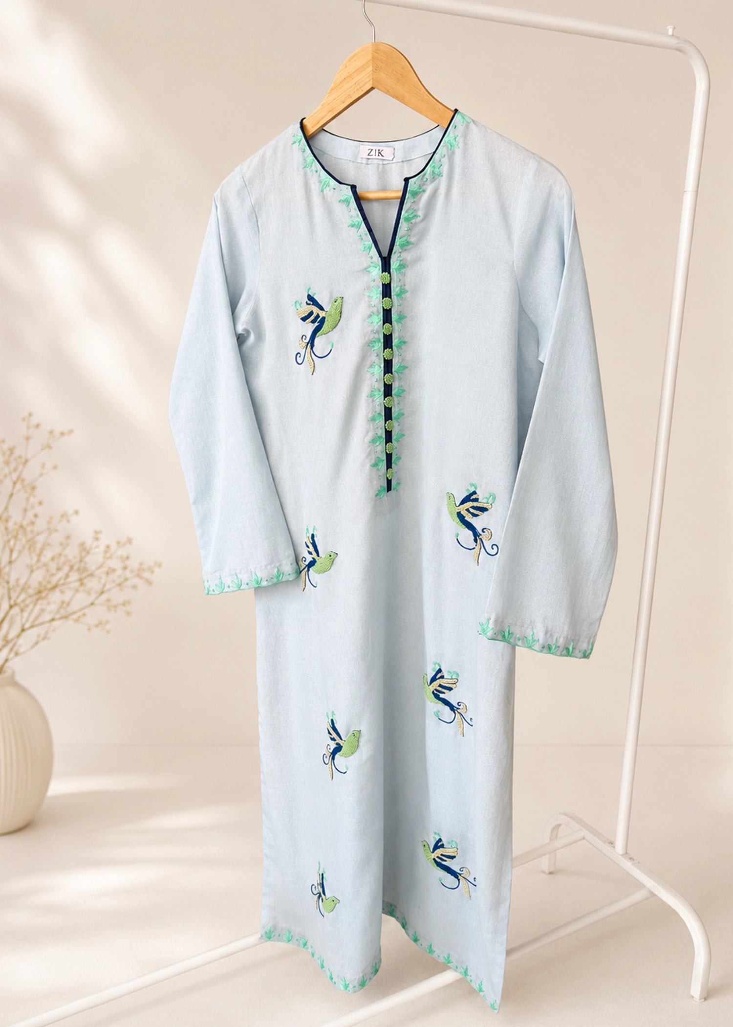 Lawn Karandi Kurta